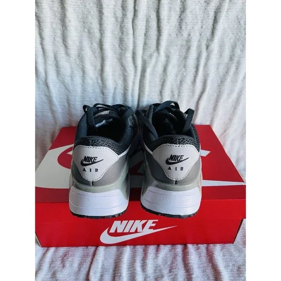 NiB Nike Air Max SYSTM DK Smoke Grey/ White DM9537 002